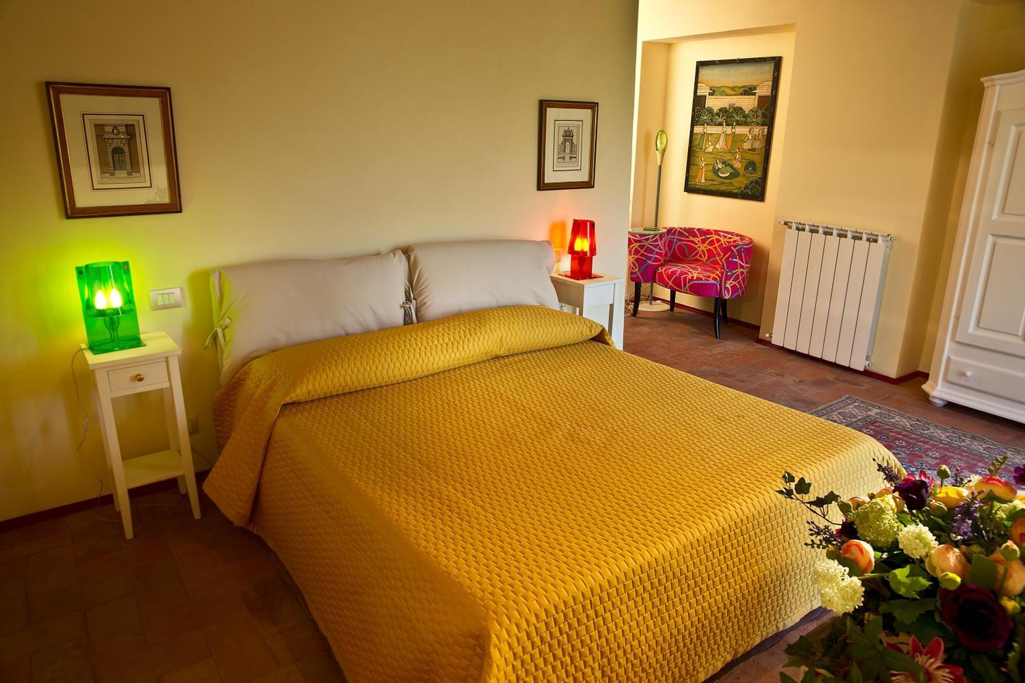 Suite Accommodation Mastiano Cameră foto