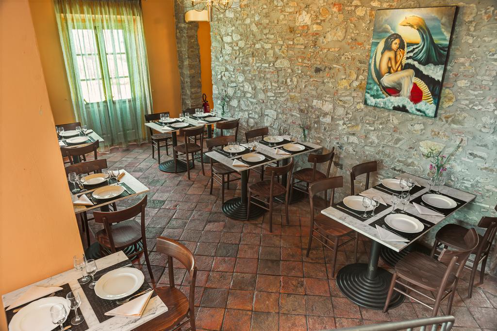 Suite Accommodation Mastiano Exterior foto